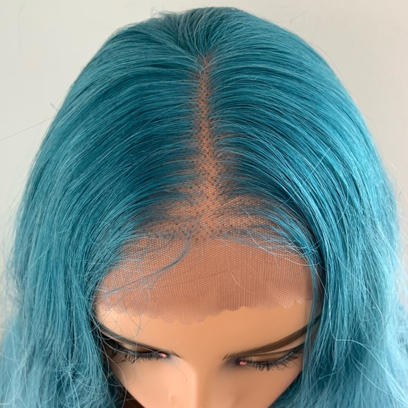 Gorgeous 30” Ocean Blues Versatile 13x6 Lace Front Premium Fiber Wig. - Picture 2 of 11